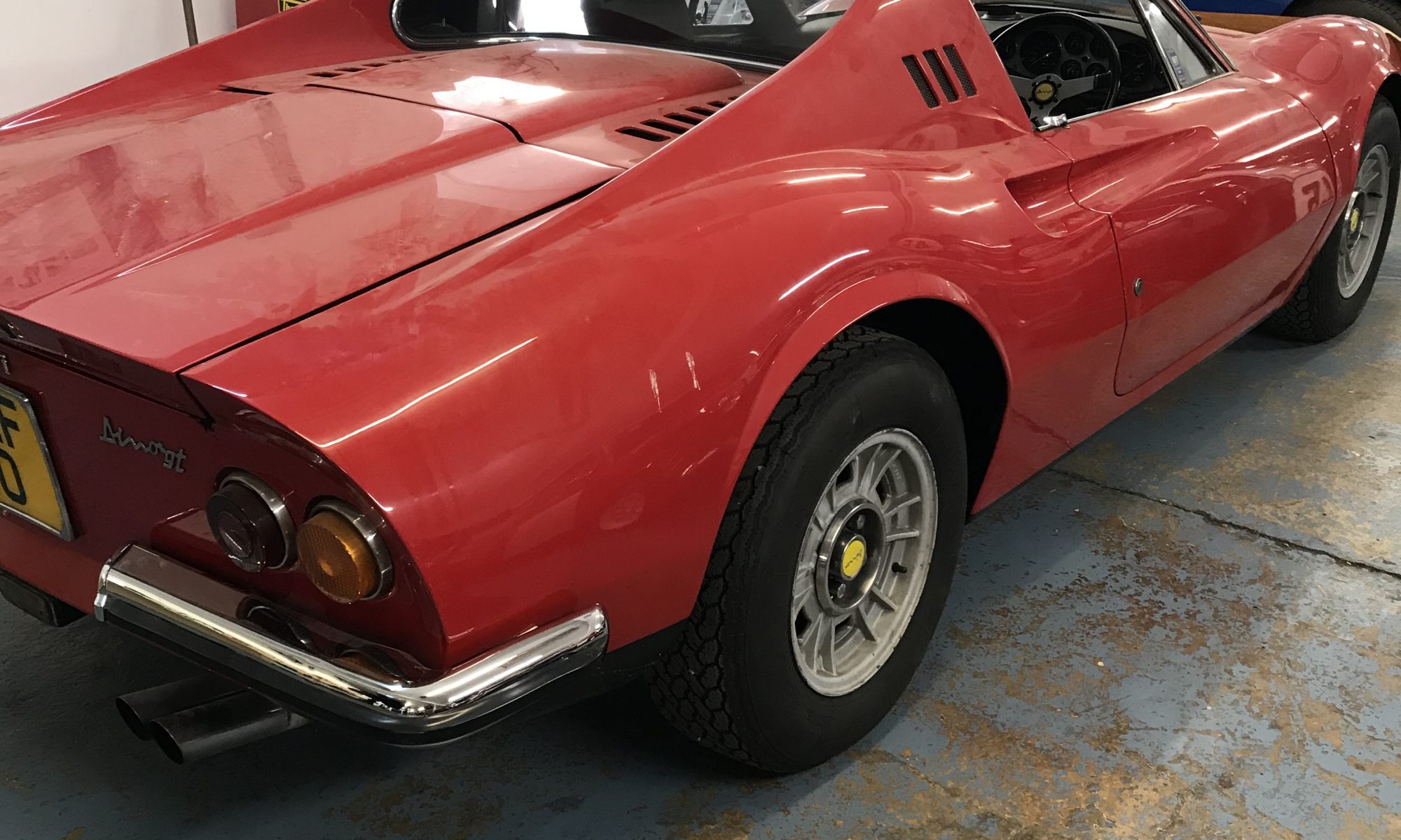 Ferrari Dino 246 service
