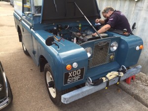 Land Rover series 2 engine tune up