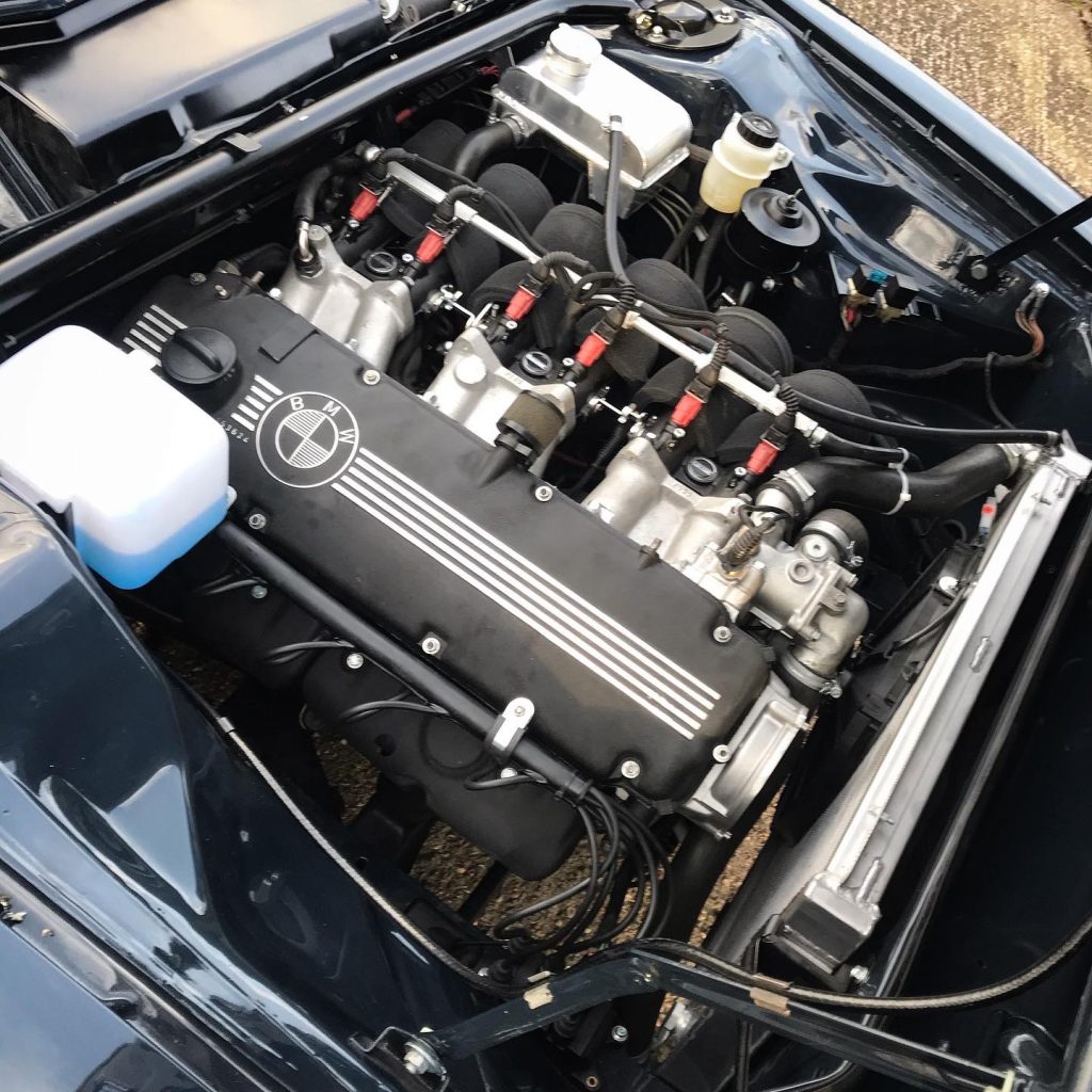 BMW M30B35 engine ITB fuel injection