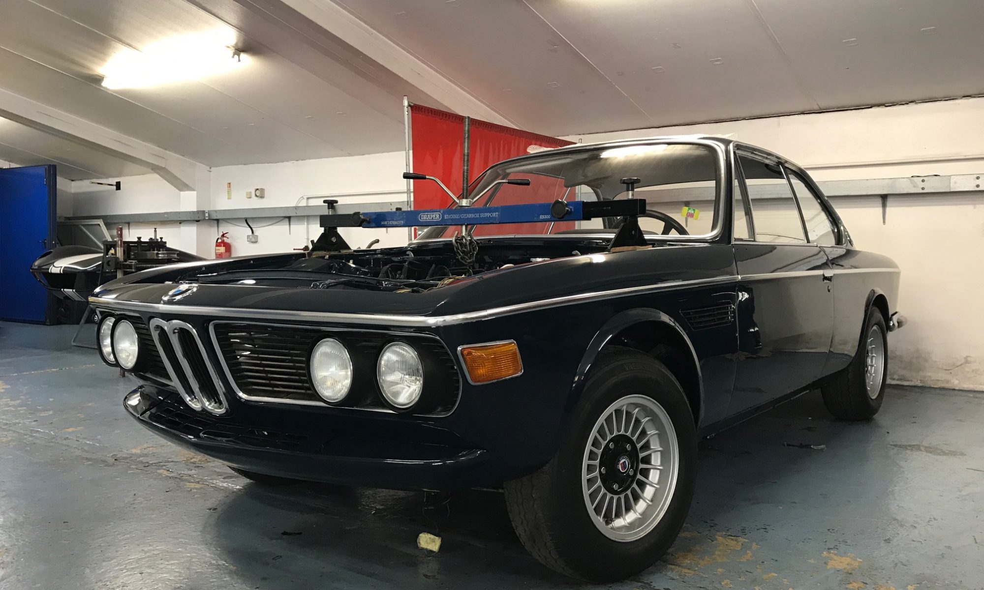 Bmw E9 Fast Road Build 3 0 Csi Itb Fuel Injection 5 Engine