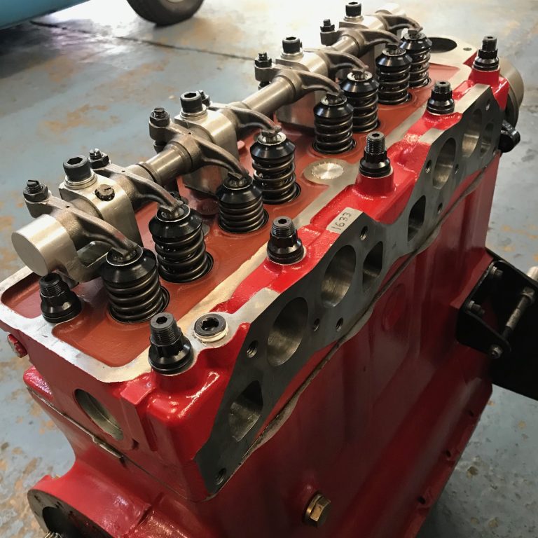 Triumph TR4 race engine rebuild